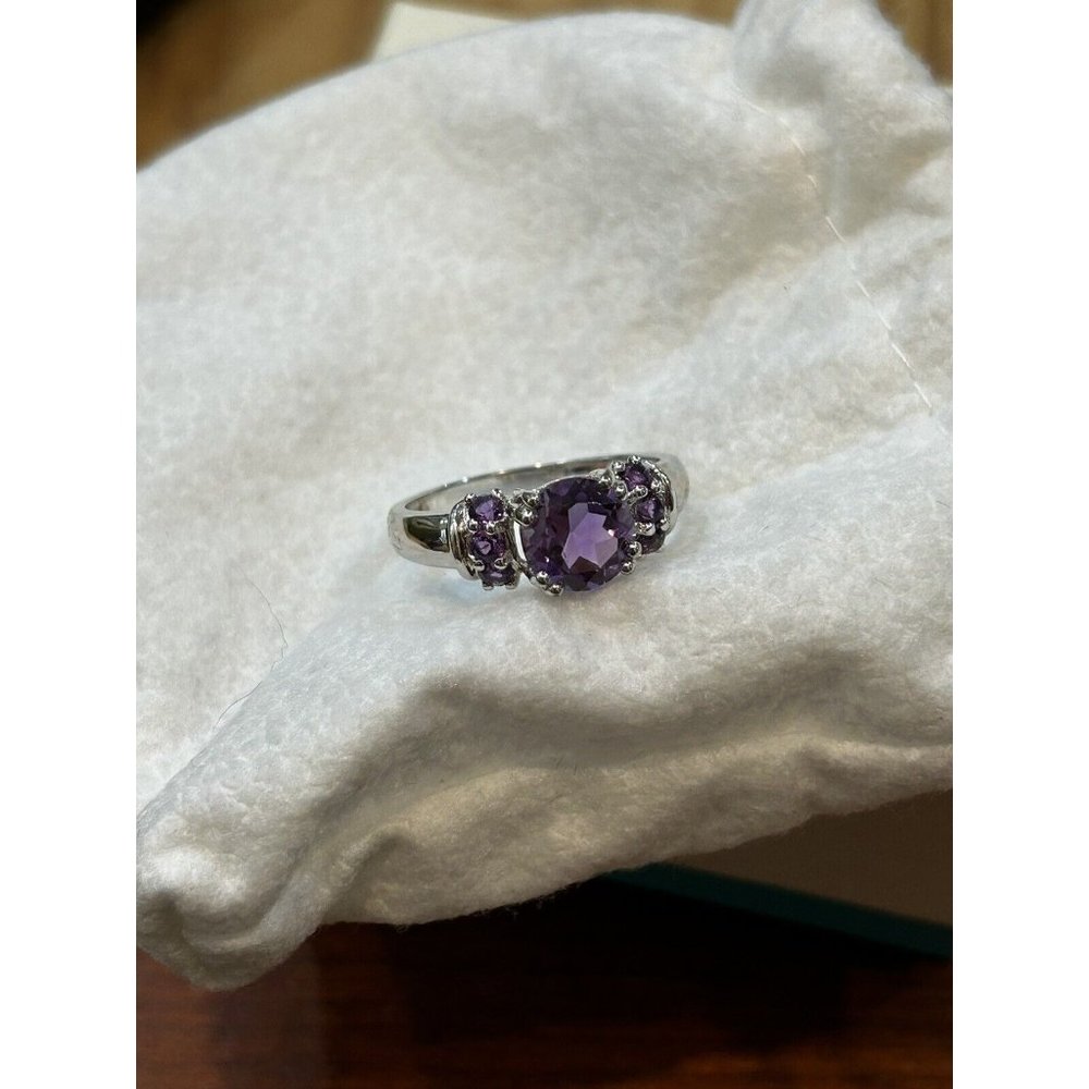 Sterling Silver 3 Faceted Round 1.85ct Amethyst Ring Size 9